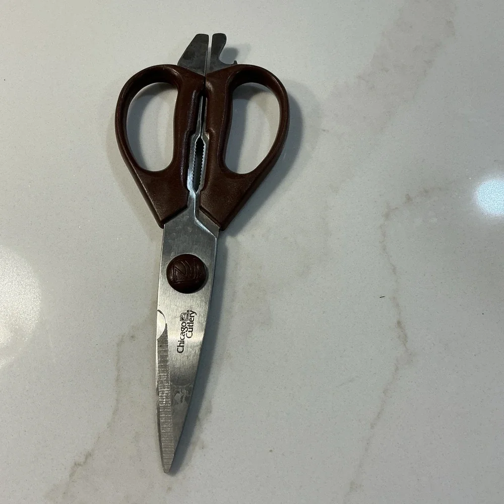 Chicago Cutlery Kitchen Shears/Scissors - Utility Tools Brown Plastic Handle